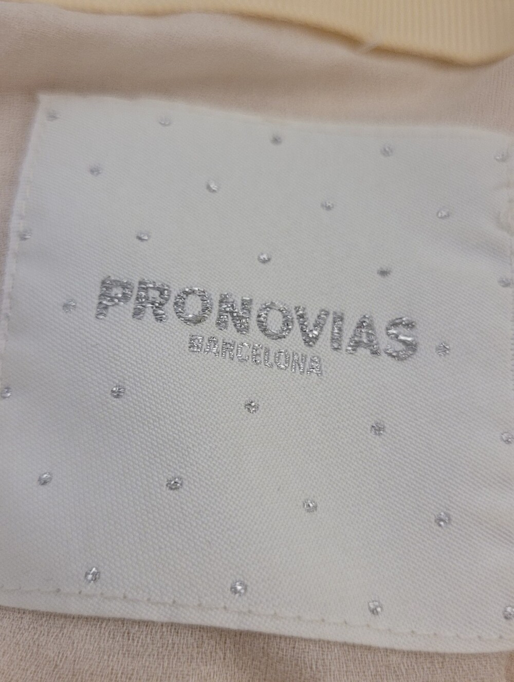 Vintage Pronovias Barcelona Lace Mermaid Wedding  Ivory Halter Bridal Gown 8 - Picture 10 of 15